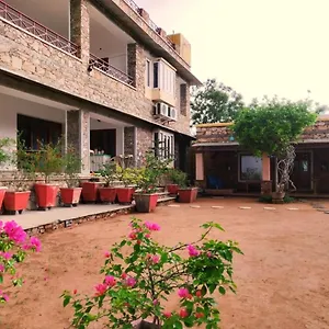 Hotel Devra